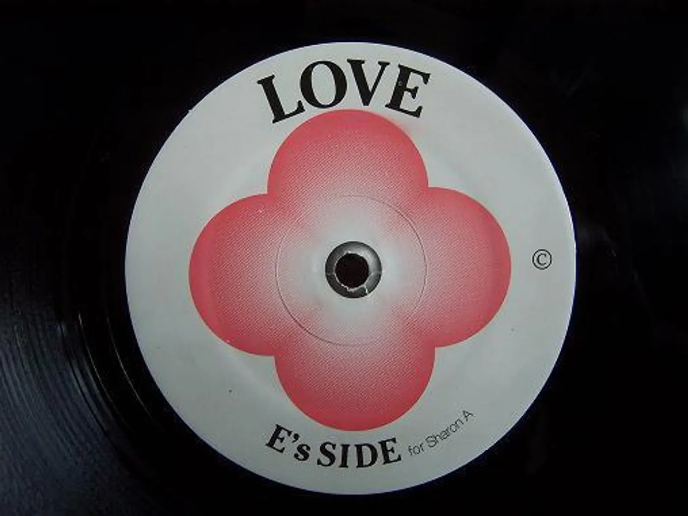 Love / Various