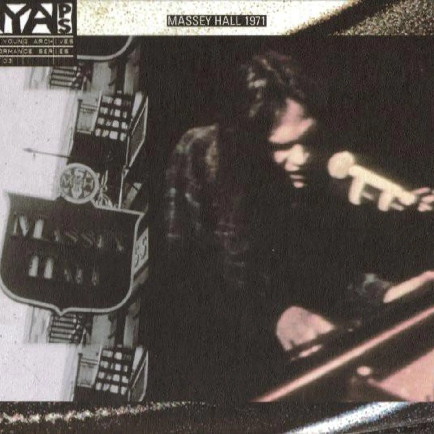Neil Young LIVE AT MASSEY HALL CD