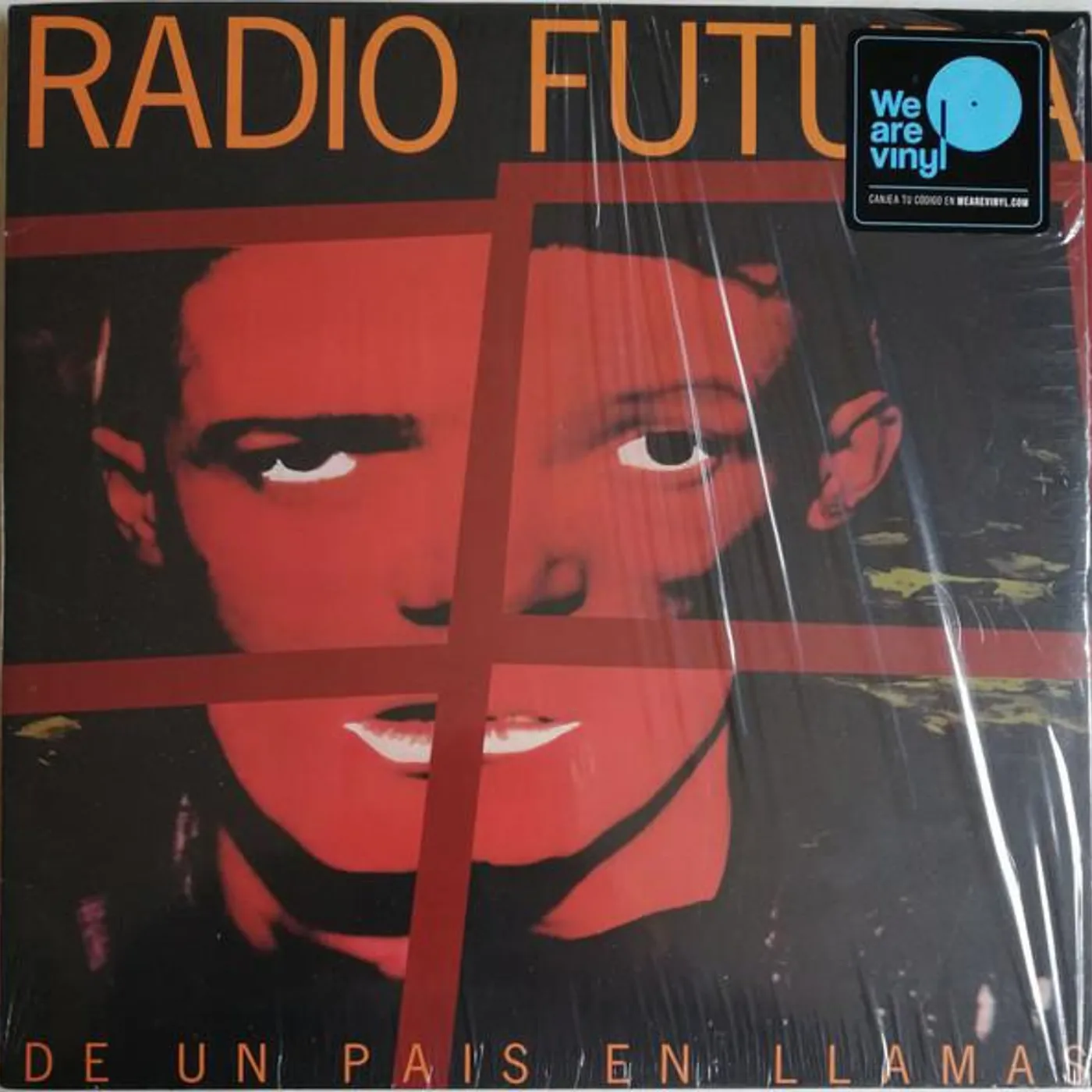 Radio Futura DE UN PAIS EN LLAMAS Vinyl Record
