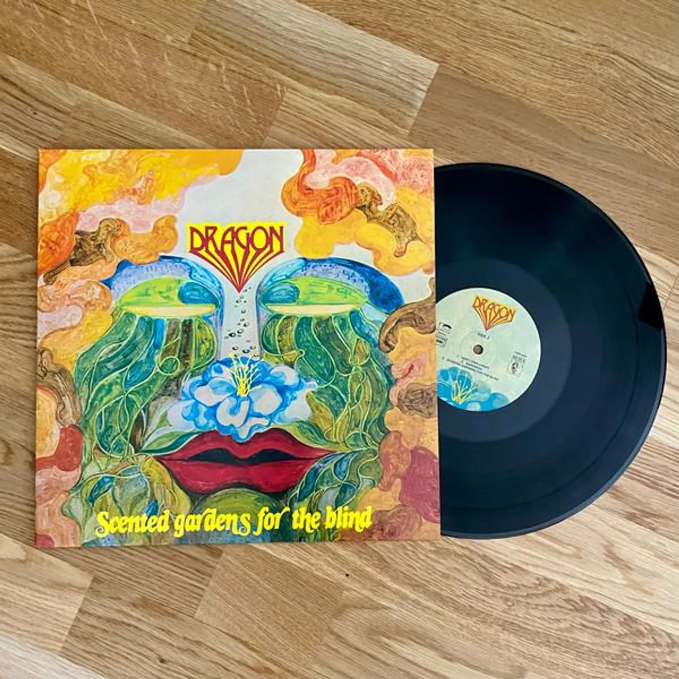 Dragon SCENTED GARDENS FOR THE BLIND Vinyl Record