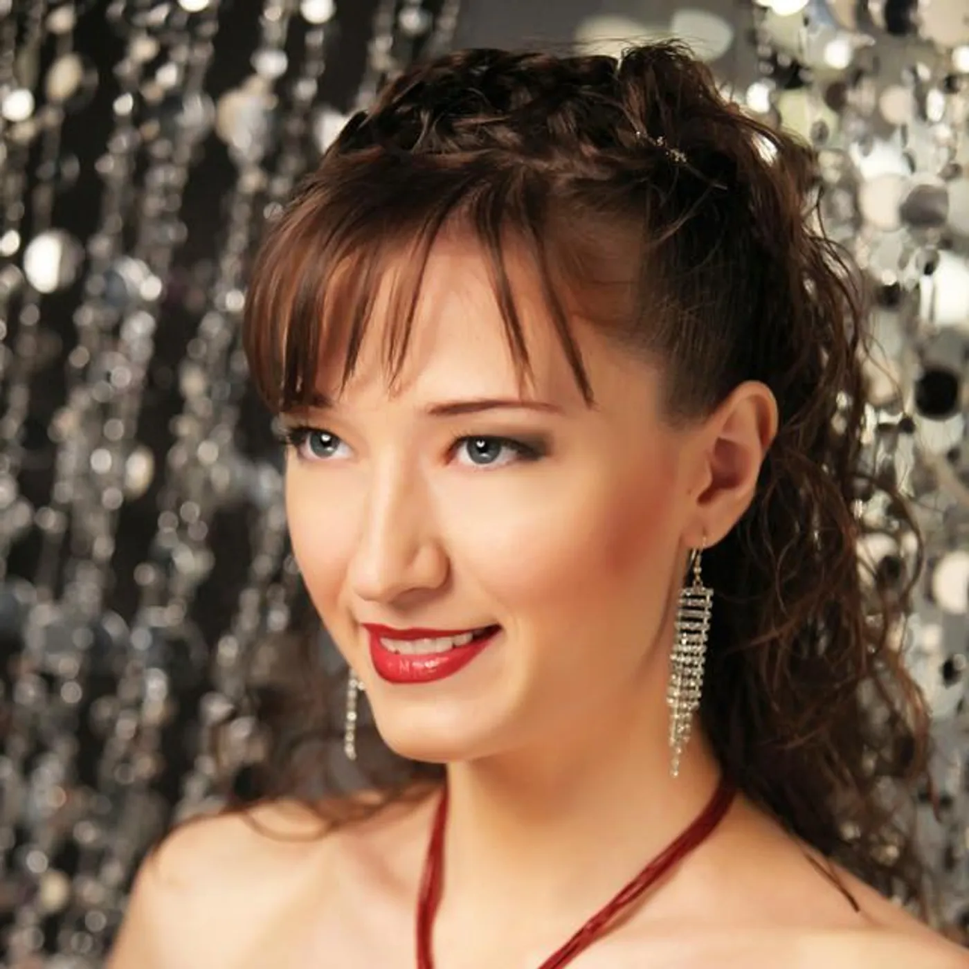 Яна Лысенко