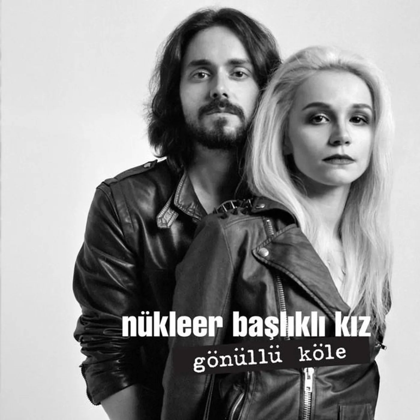 Nükleer Başlıklı Kız