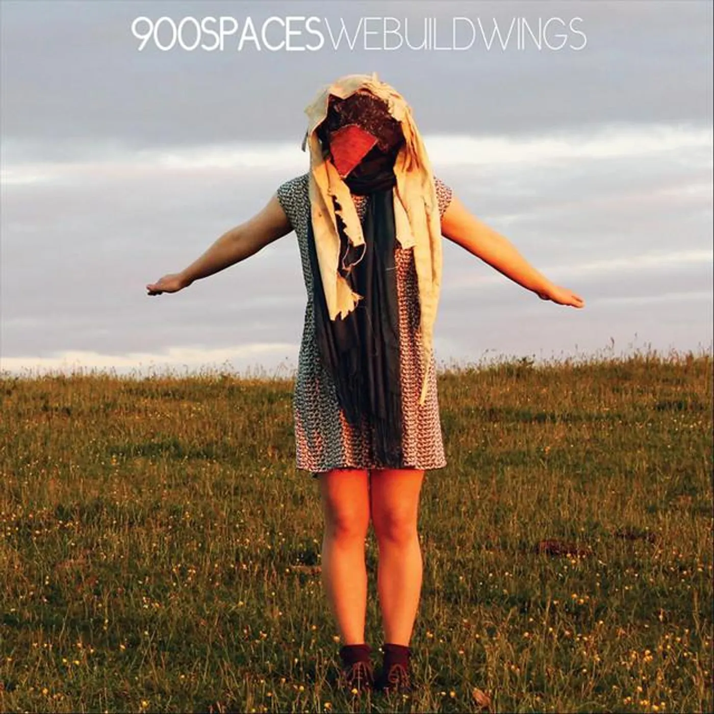 900 Spaces