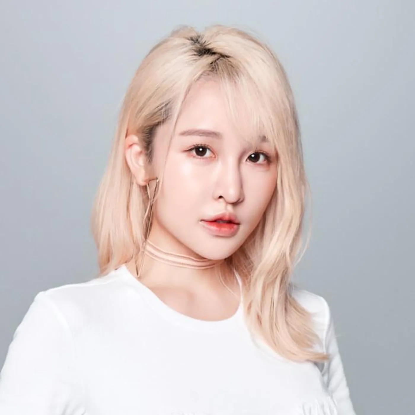 張若凡 Brand Page