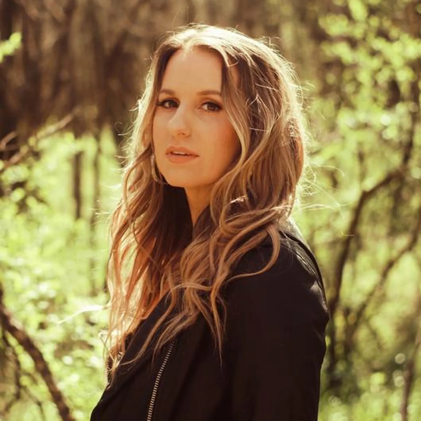 Caitlyn Smith Brand Page