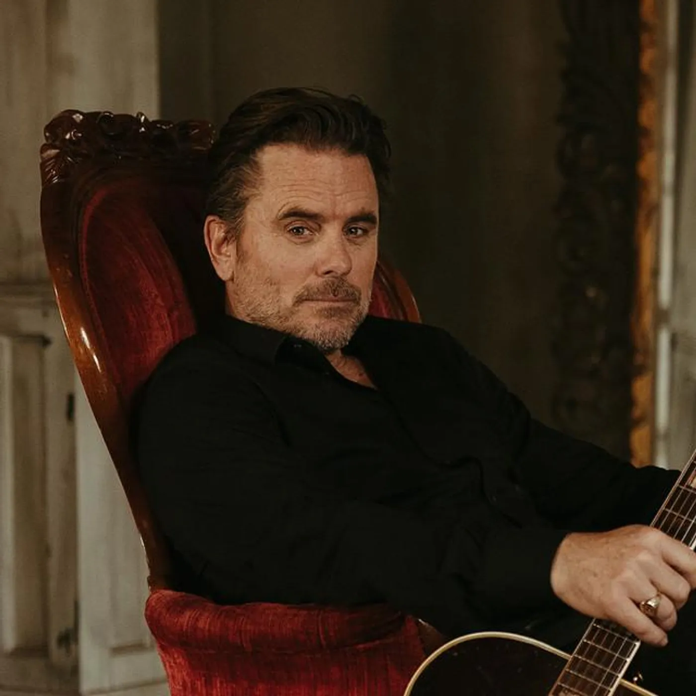 Charles Esten Brand Page