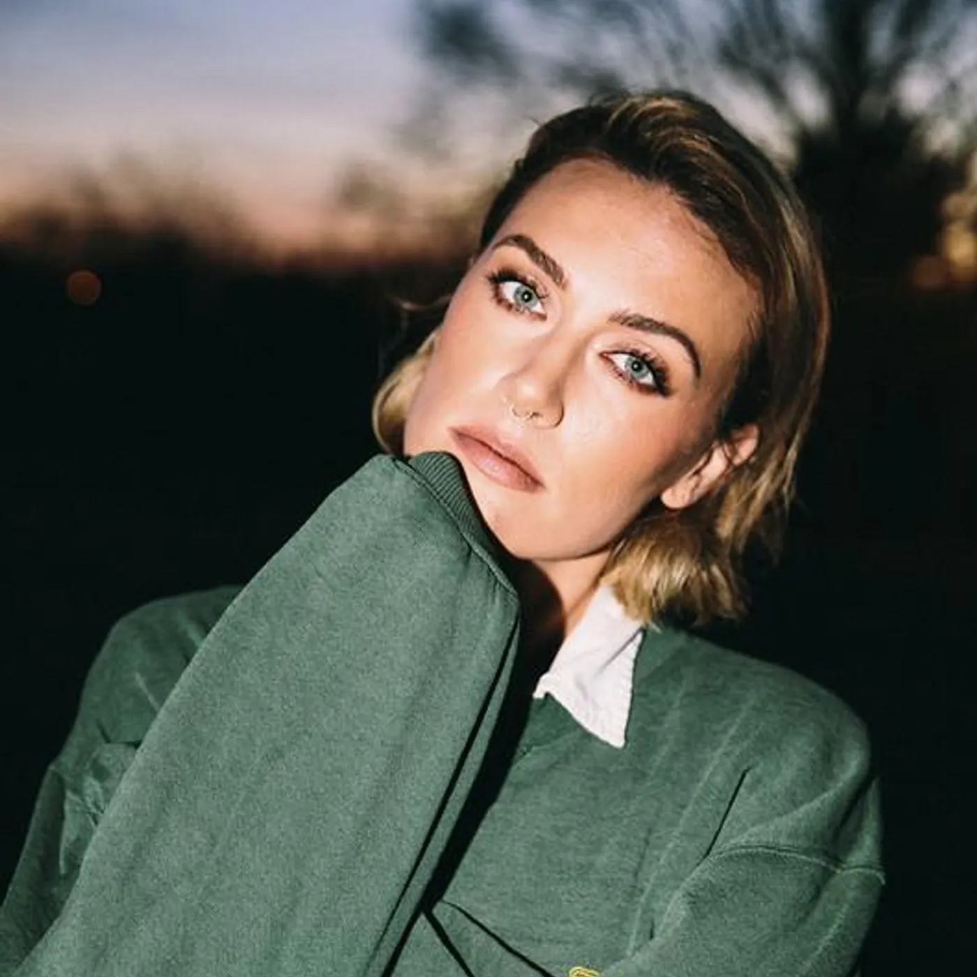 Chelsea Lankes Brand Page