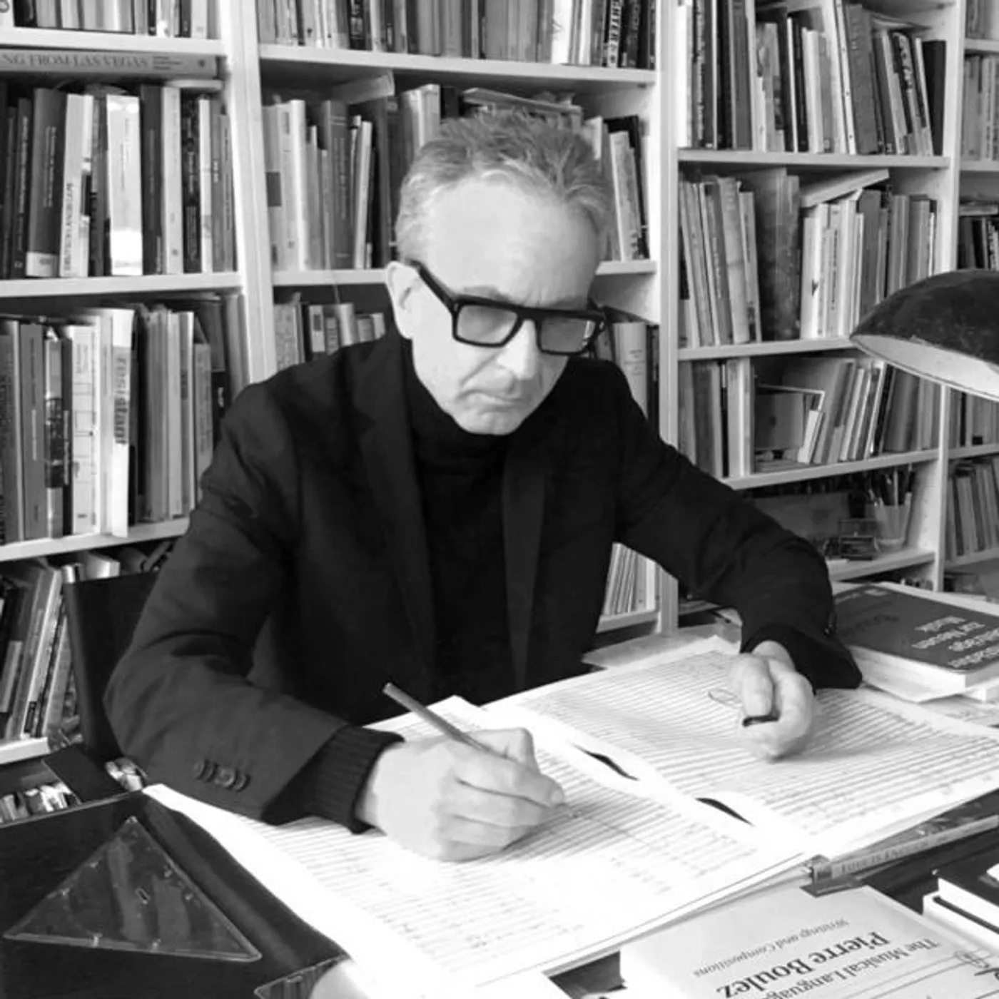 Christopher Dell Brand Page