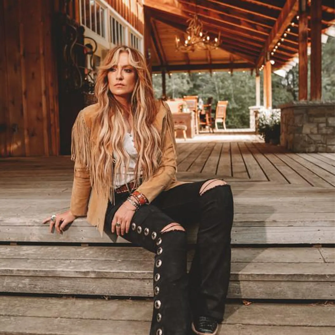 Clare Dunn