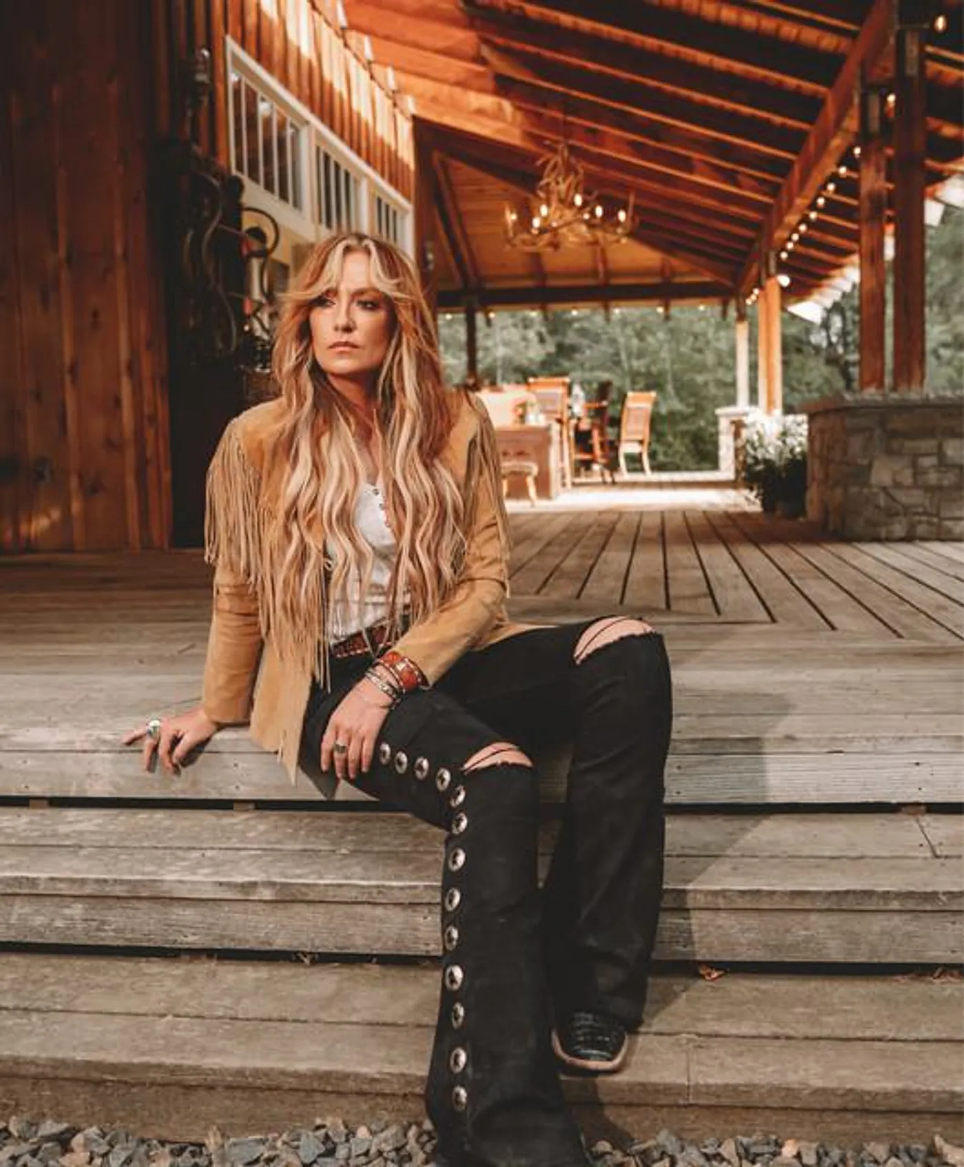 Clare Dunn