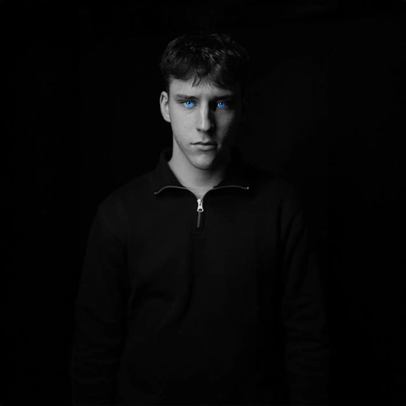 Cuvurs Brand Page