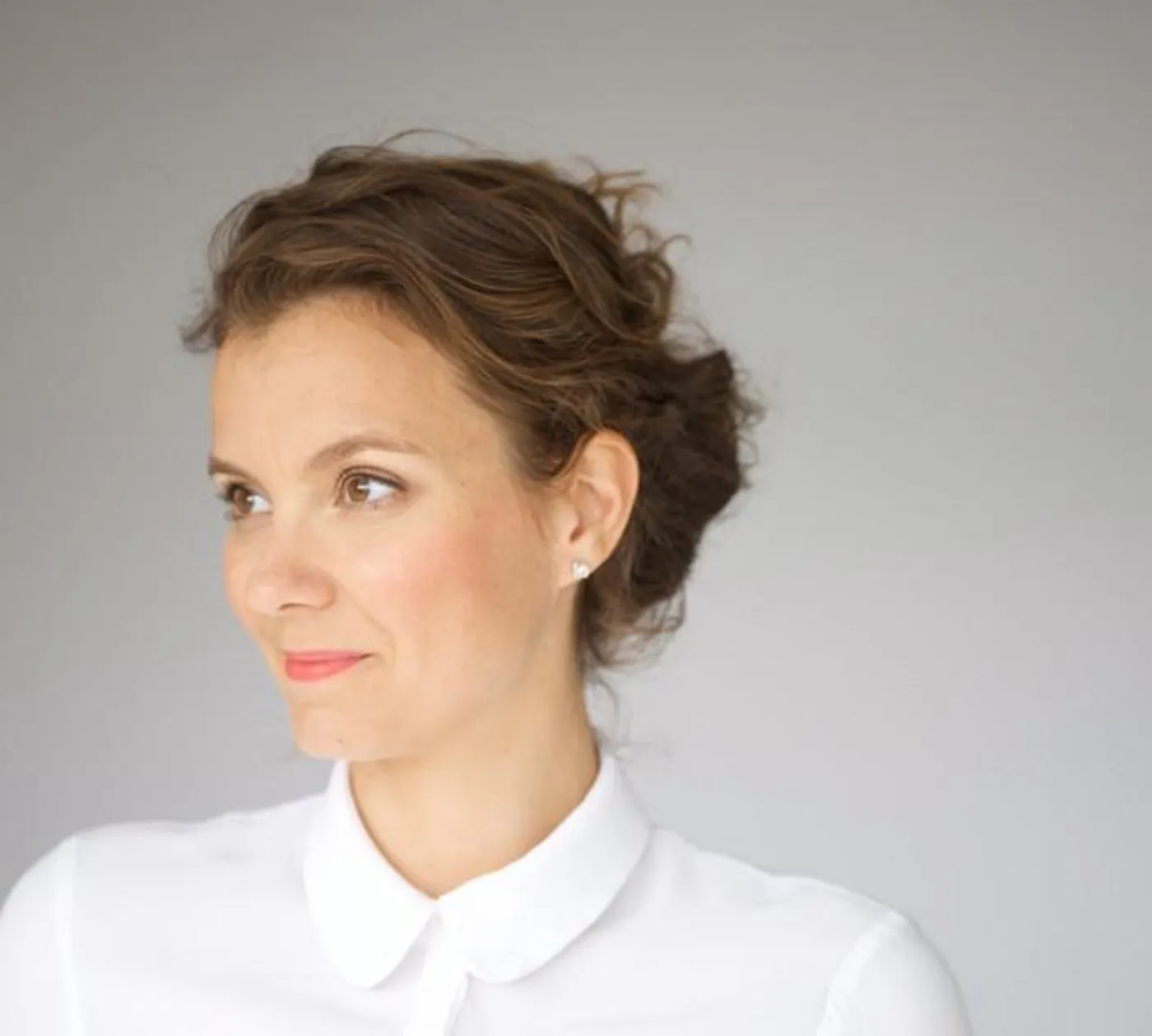 Amandine Savary