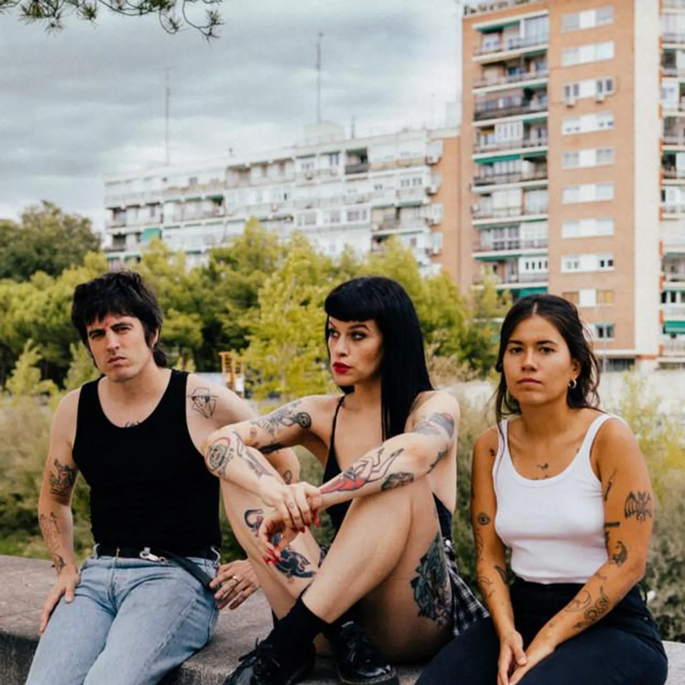 Amigas Íntimas Brand Page