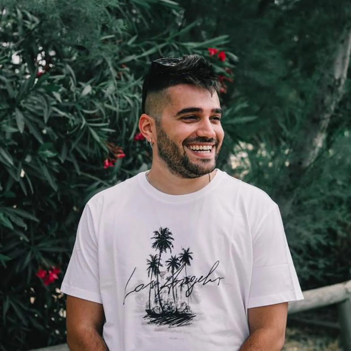 Antítesi Brand Page