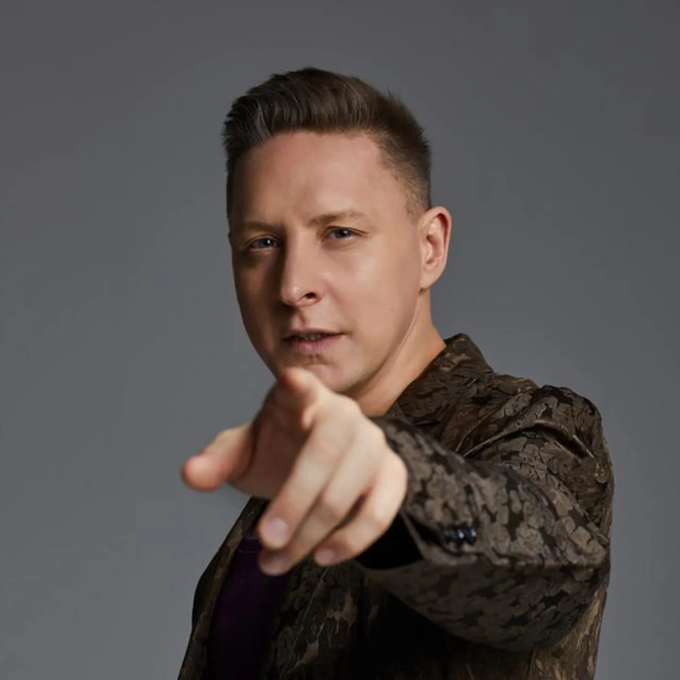 Antek Smykiewicz Brand Page