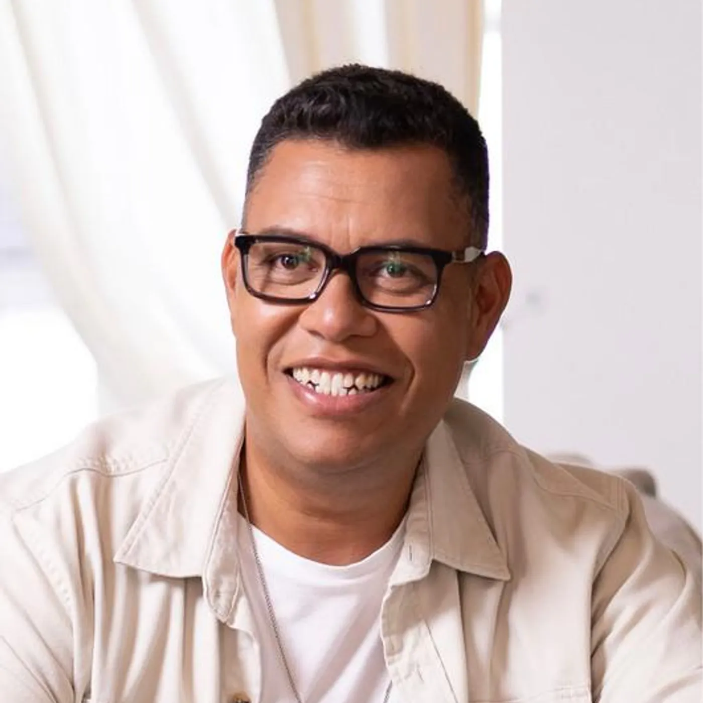 Anderson Freire Brand Page