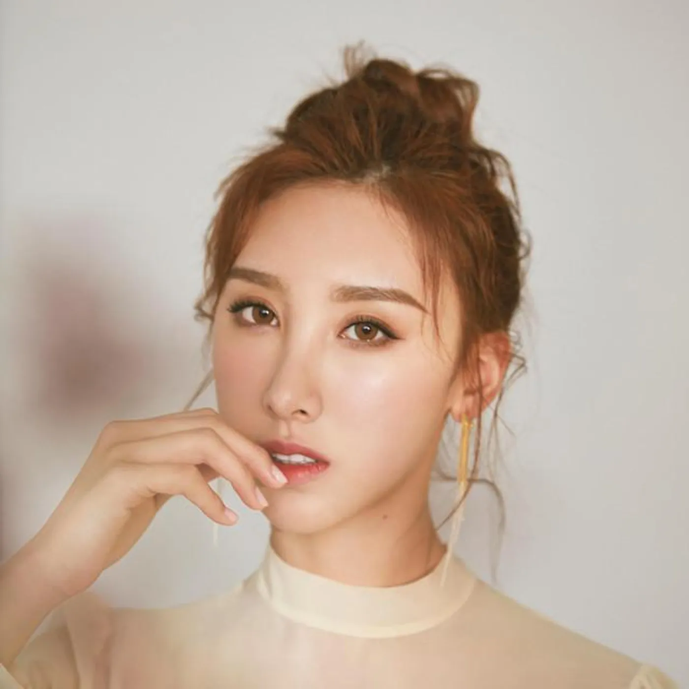 Angela Hui Brand Page
