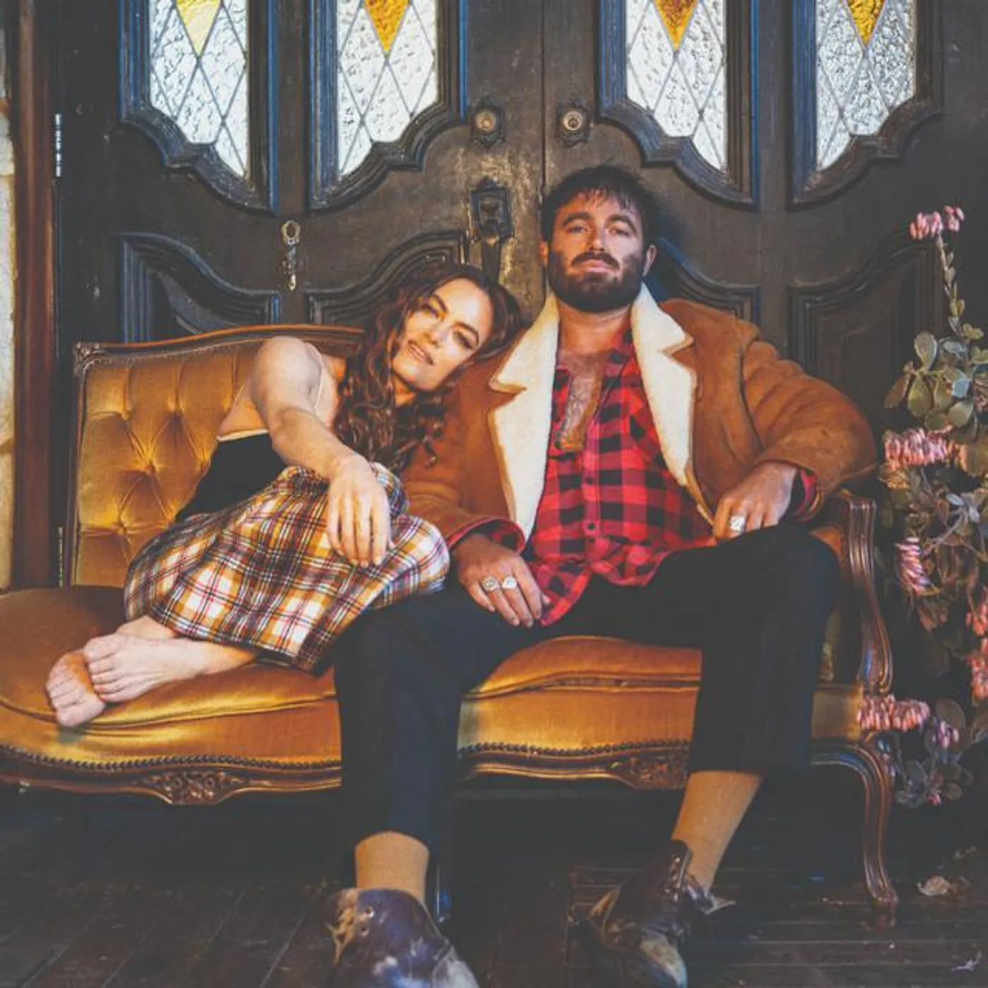 Angus & Julia Stone Brand Page