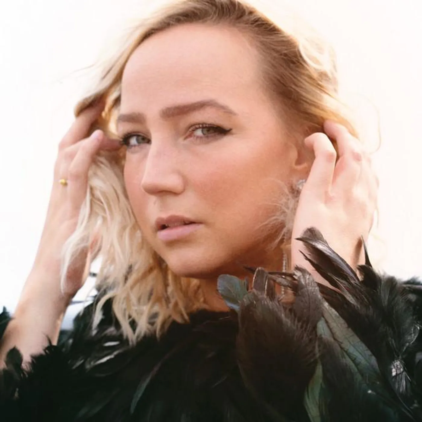 Anna Arco Brand Page