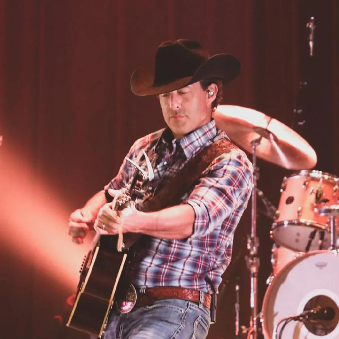 Aaron Watson Brand Page