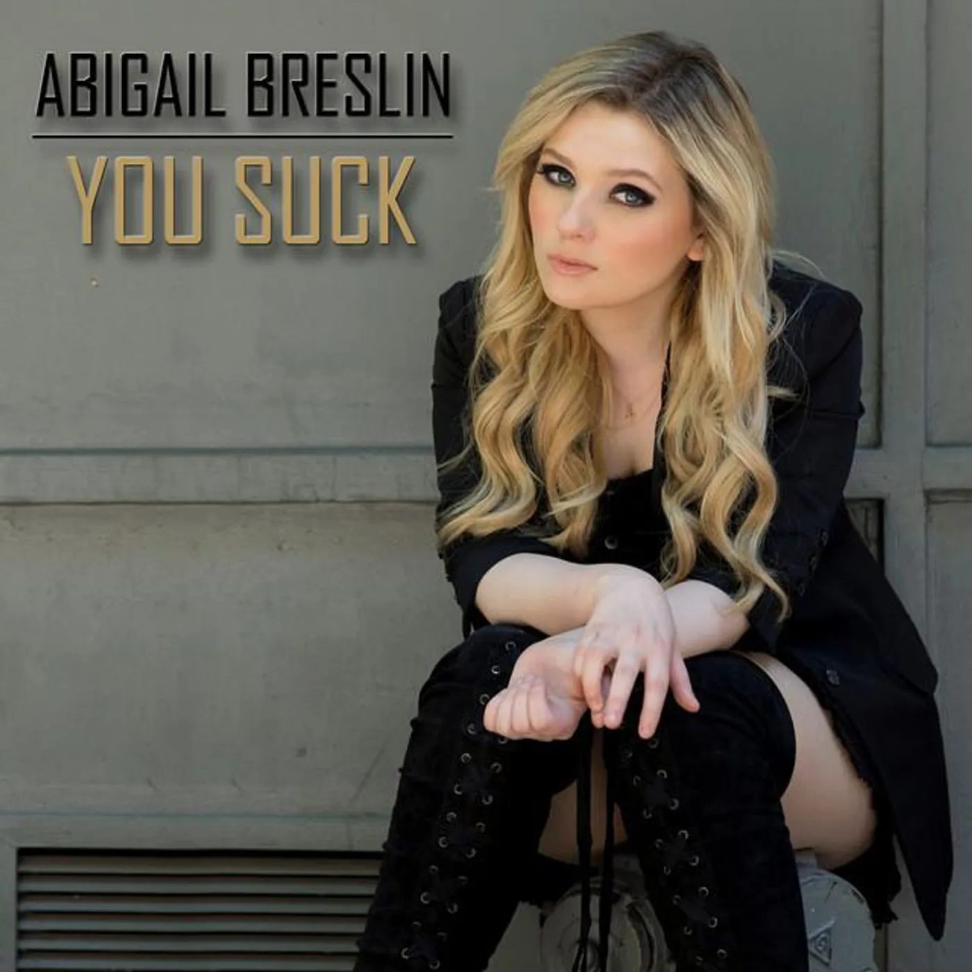 Abigail Breslin Brand Page