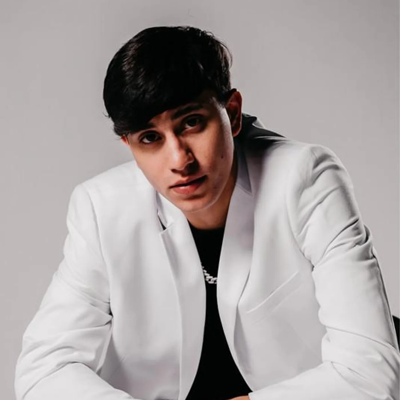 Adrian L Santos
