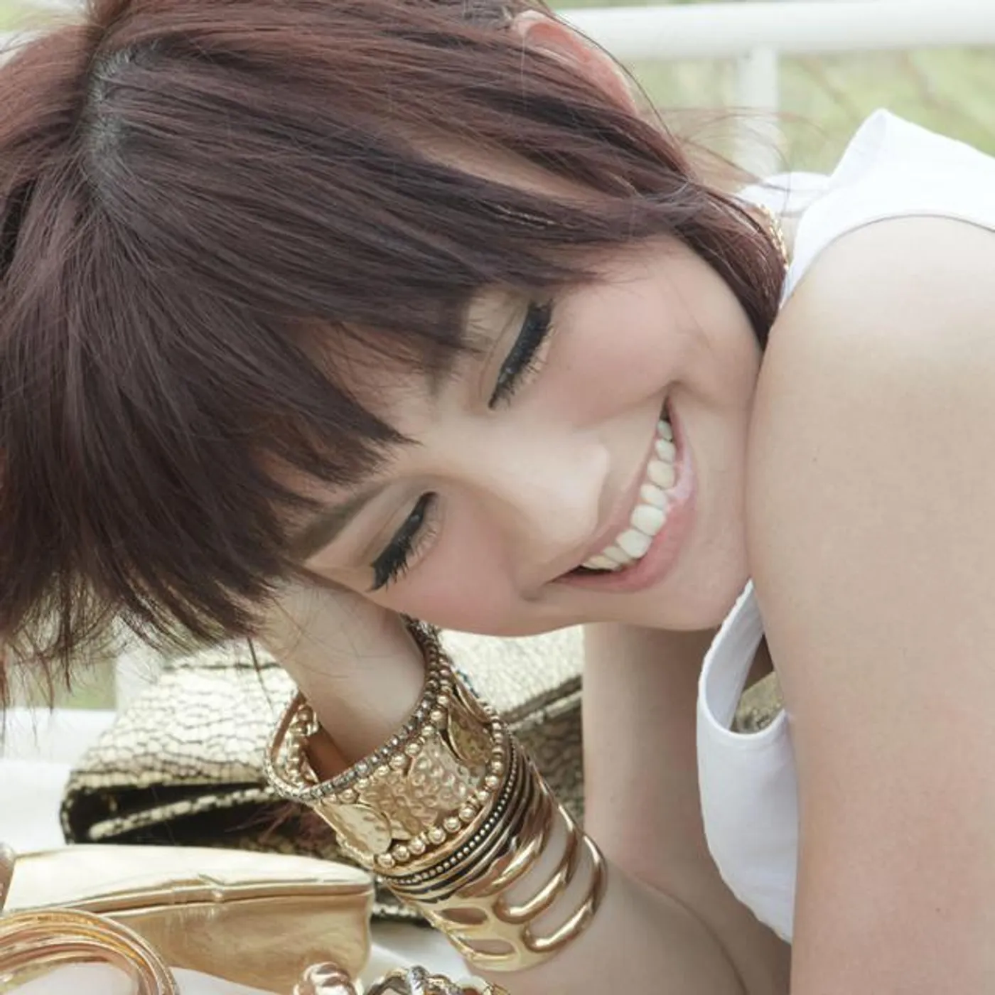 Agnes Monica Brand Page