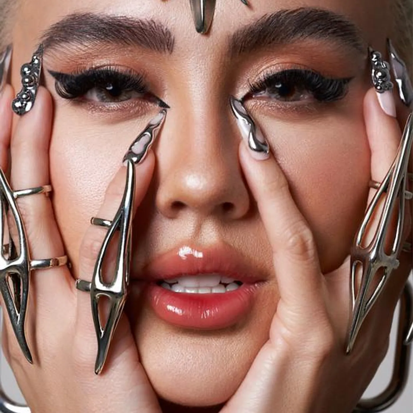 AGNEZ MO Brand Page