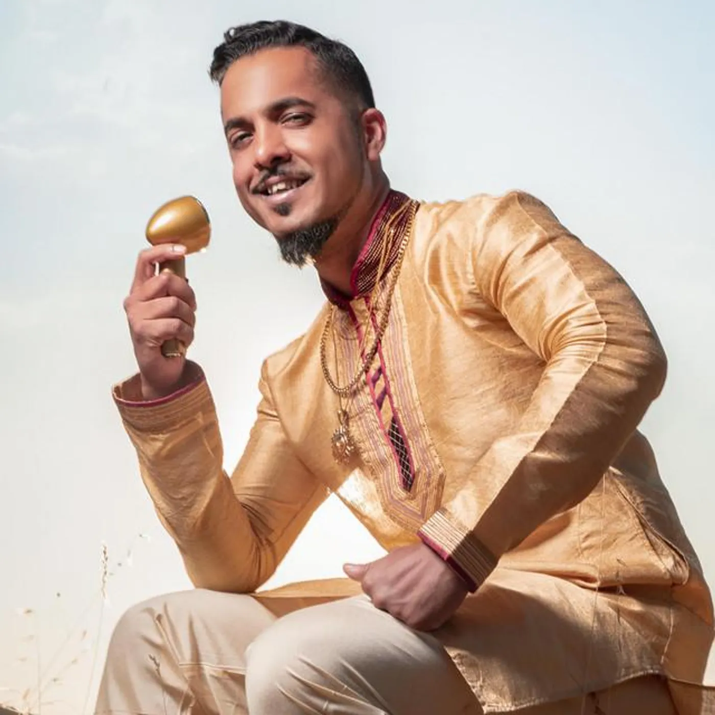 Aki Kumar Brand Page