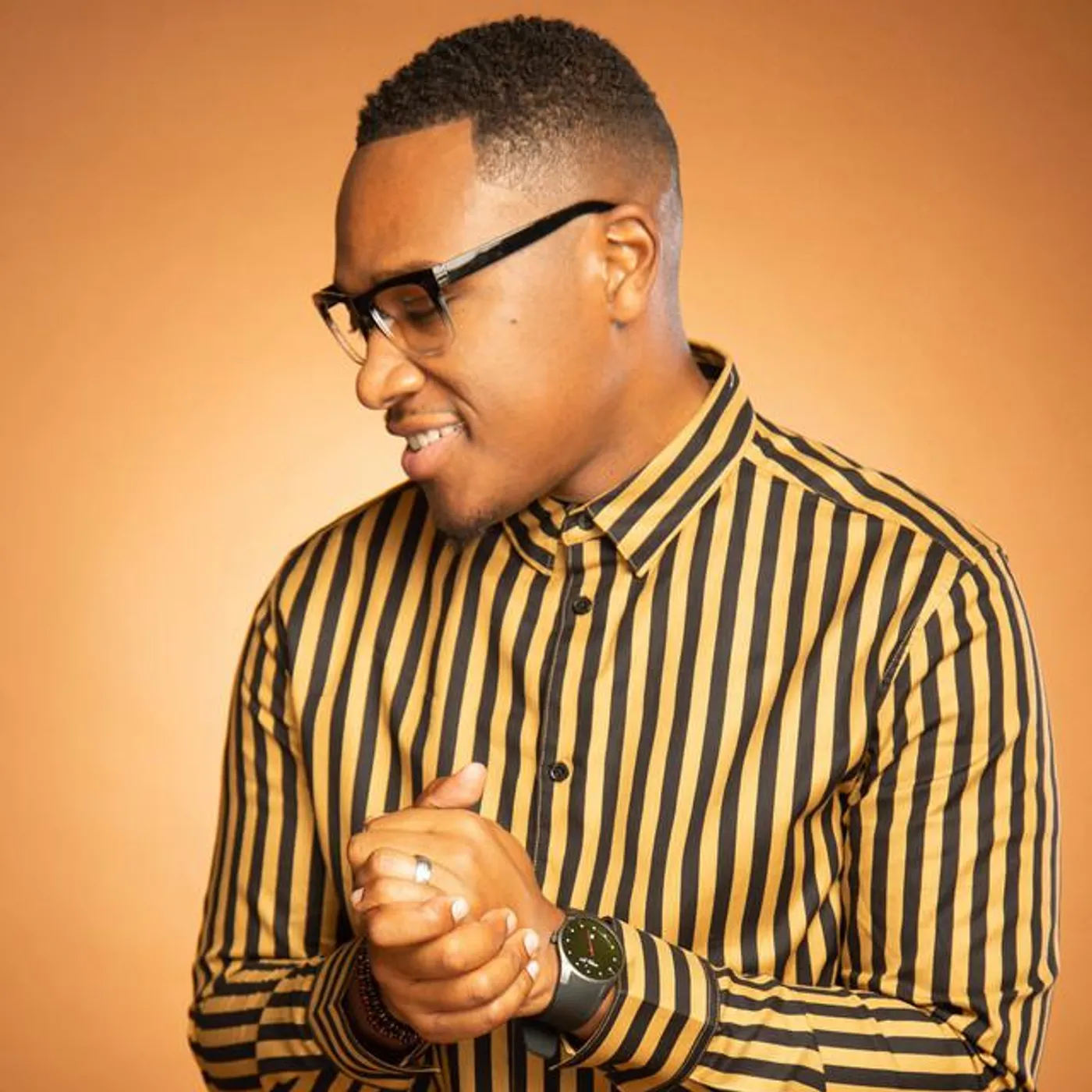 Alex Holt and Free Worship Brand Page