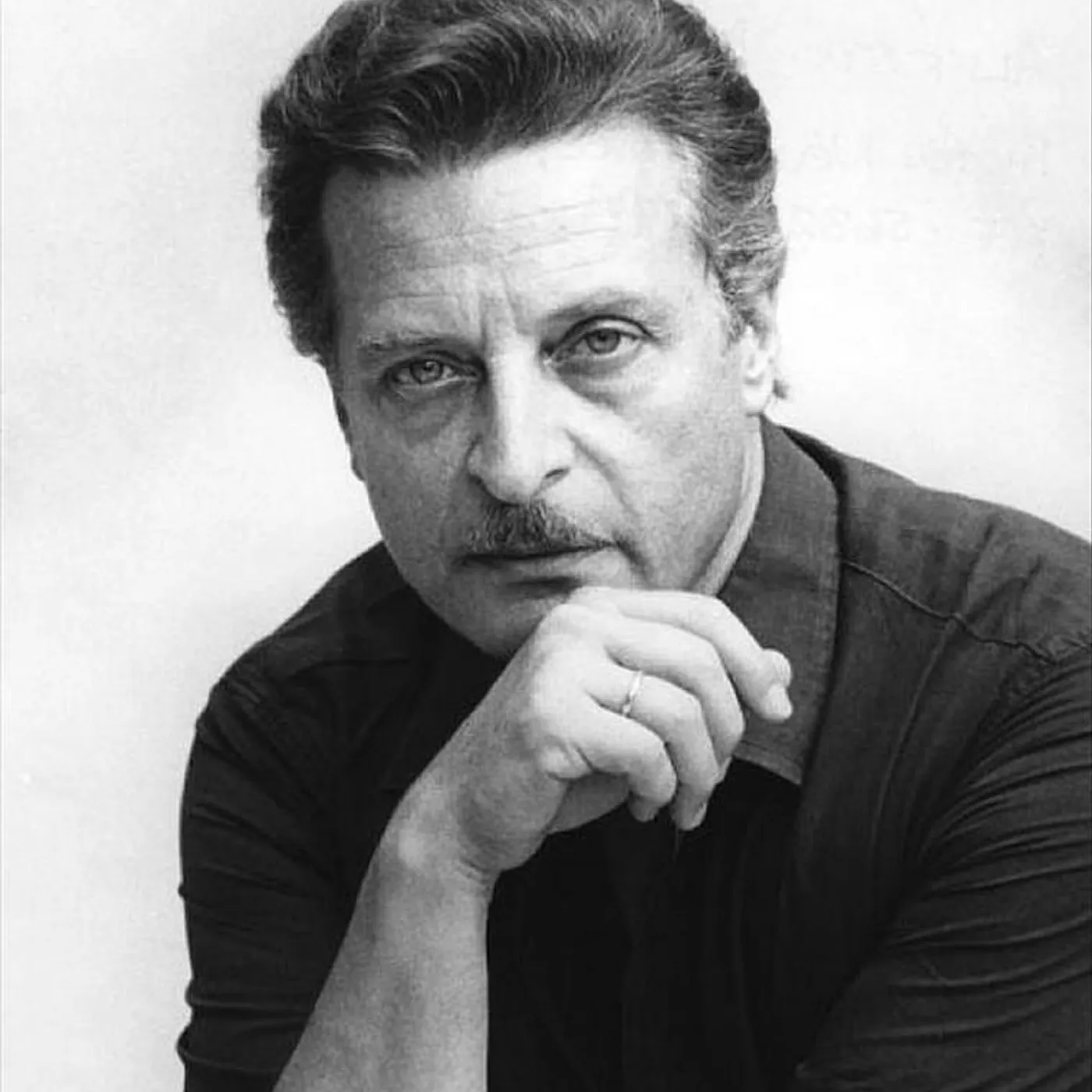 Alfredo Kraus Brand Page