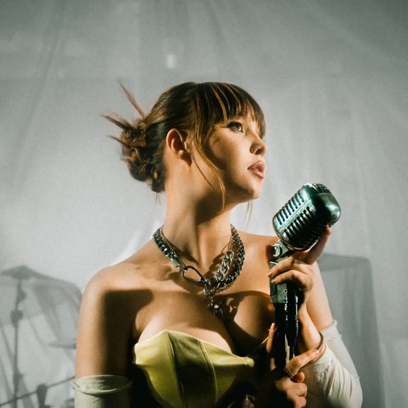 Alika Milova