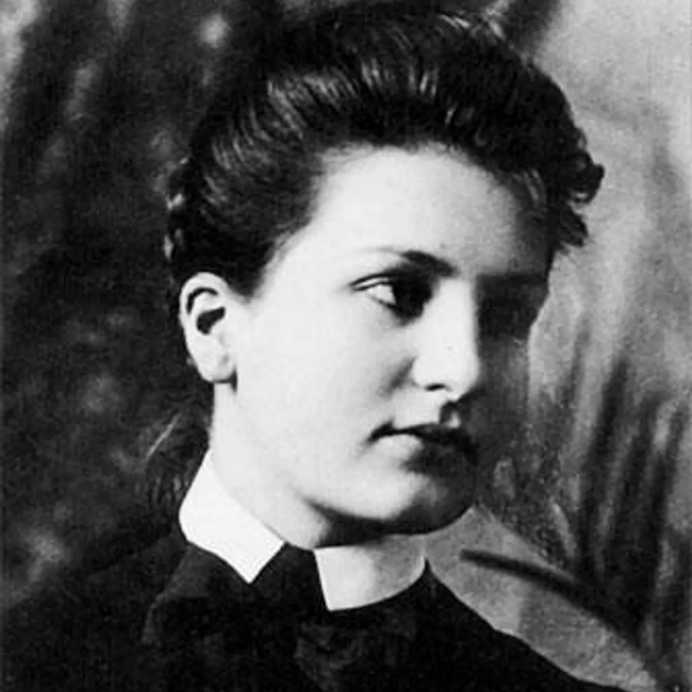 Alma Mahler Brand Page