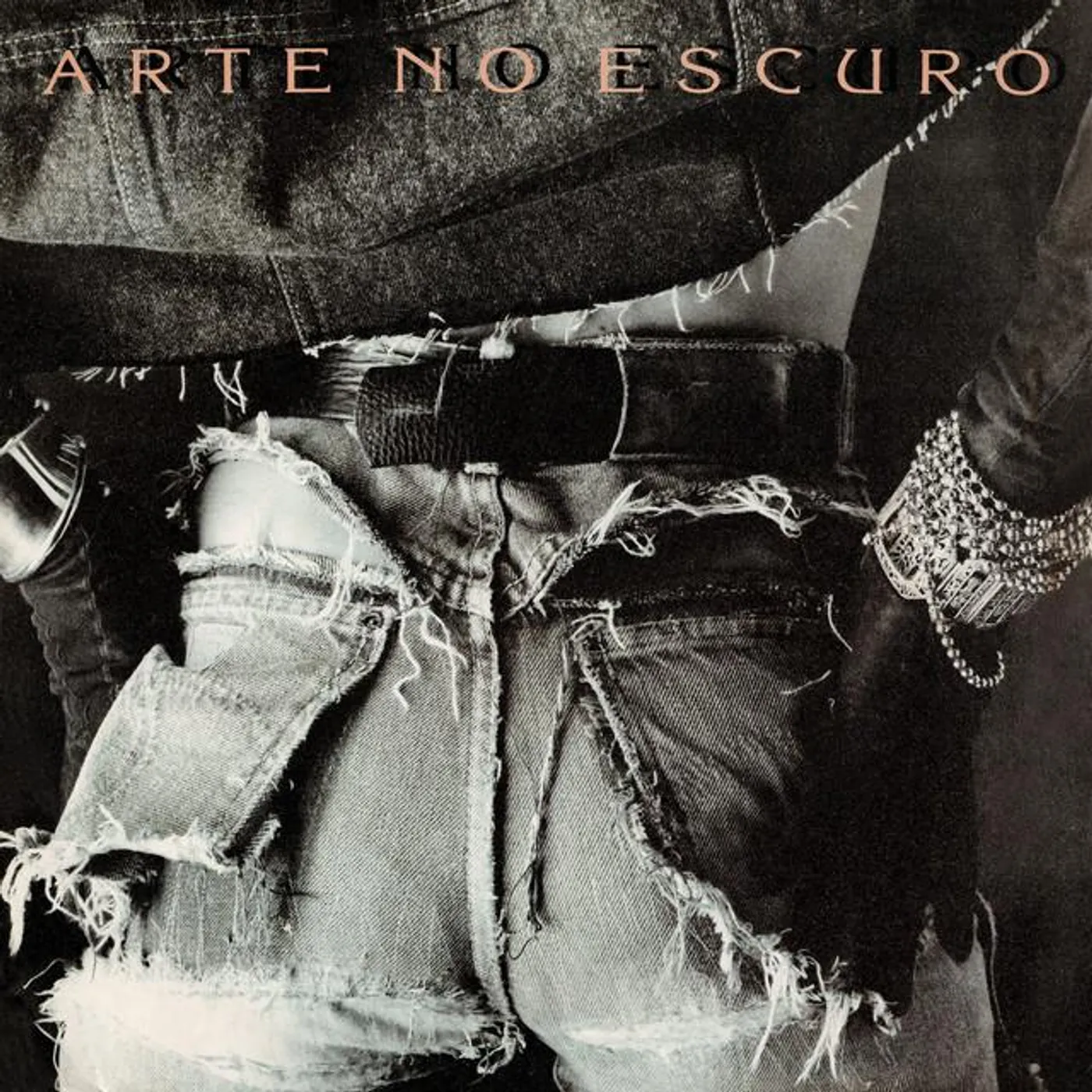 Arte No Escuro Brand Page