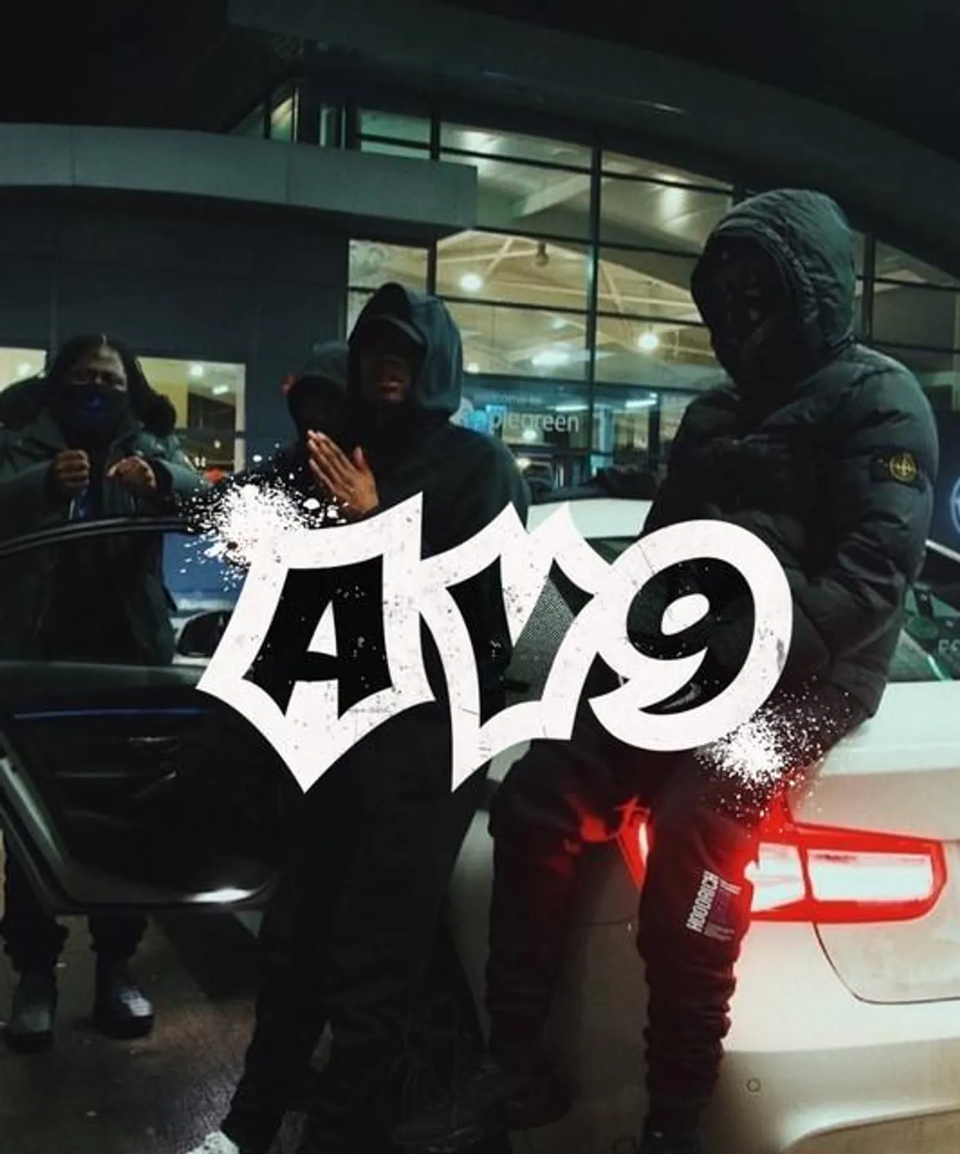 Av9