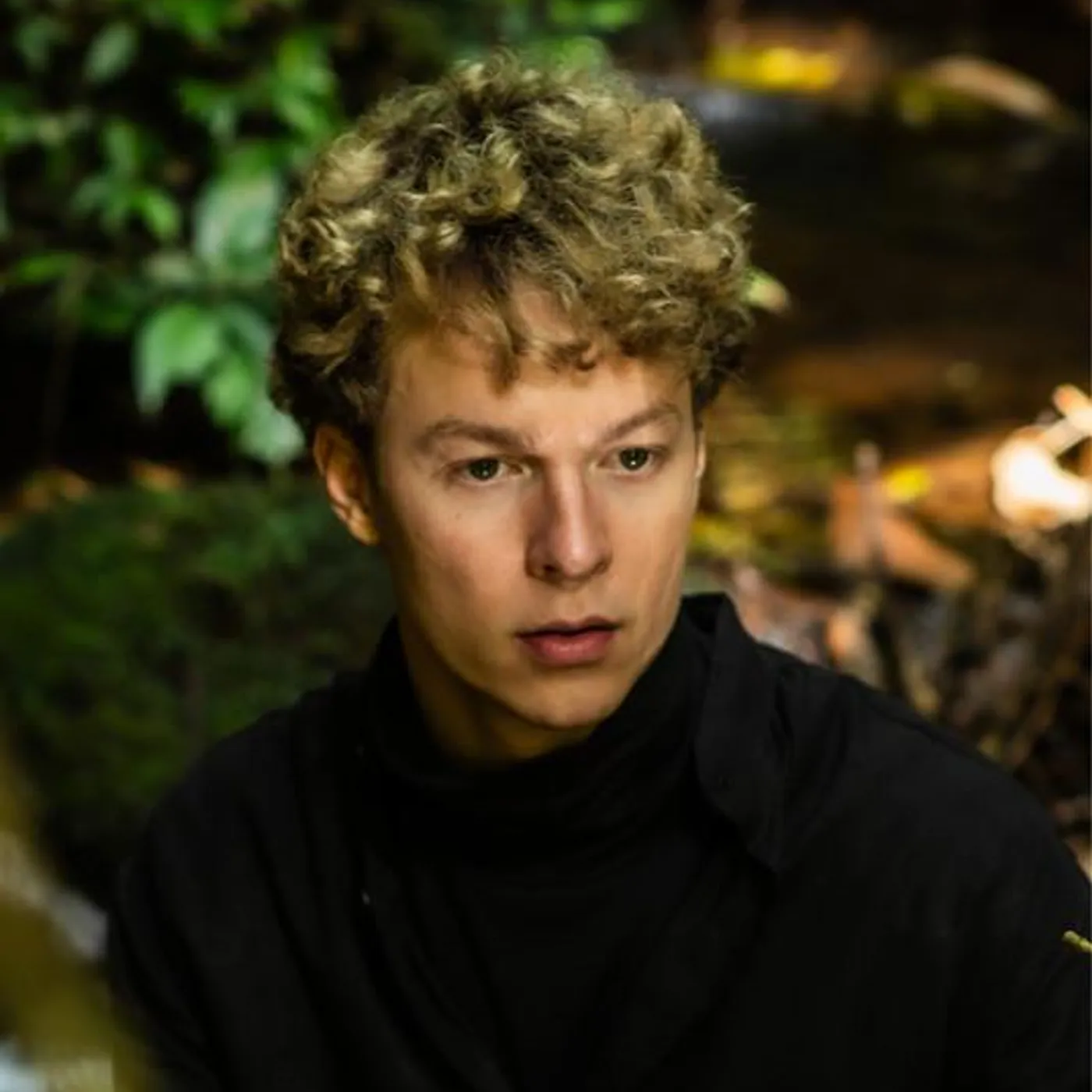 Ayrton Montarroyos Brand Page