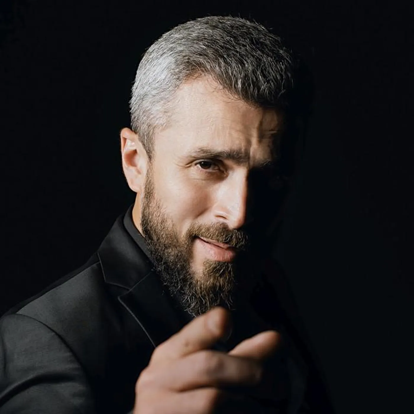 Azamat Tsavkilov Brand Page