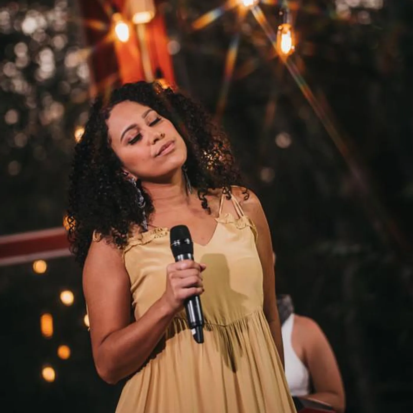 BÁRBARA SILVA Brand Page