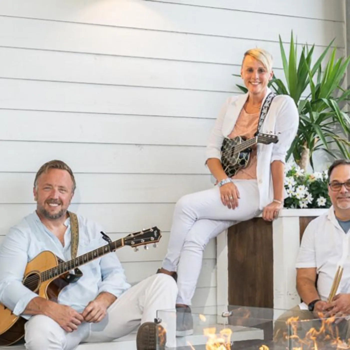 Betsy Ade & the Well-Known Strangers Brand Page