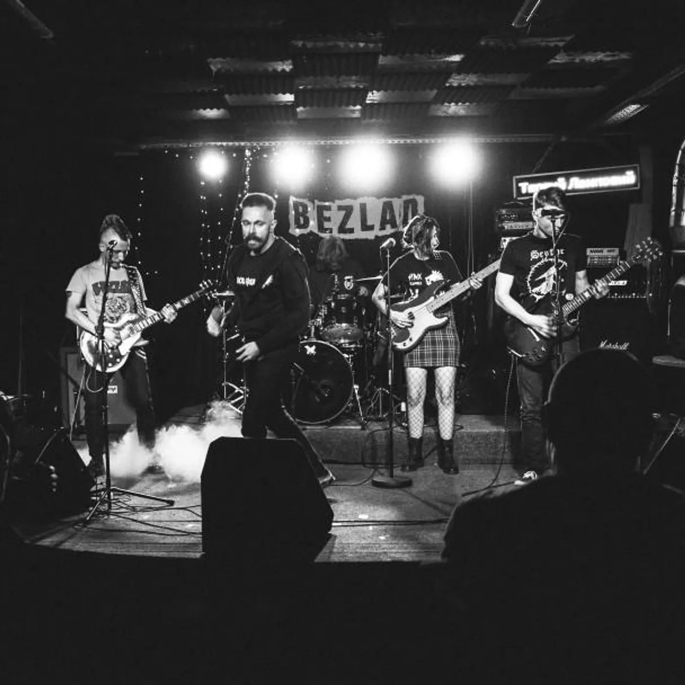 Bezlad Brand Page