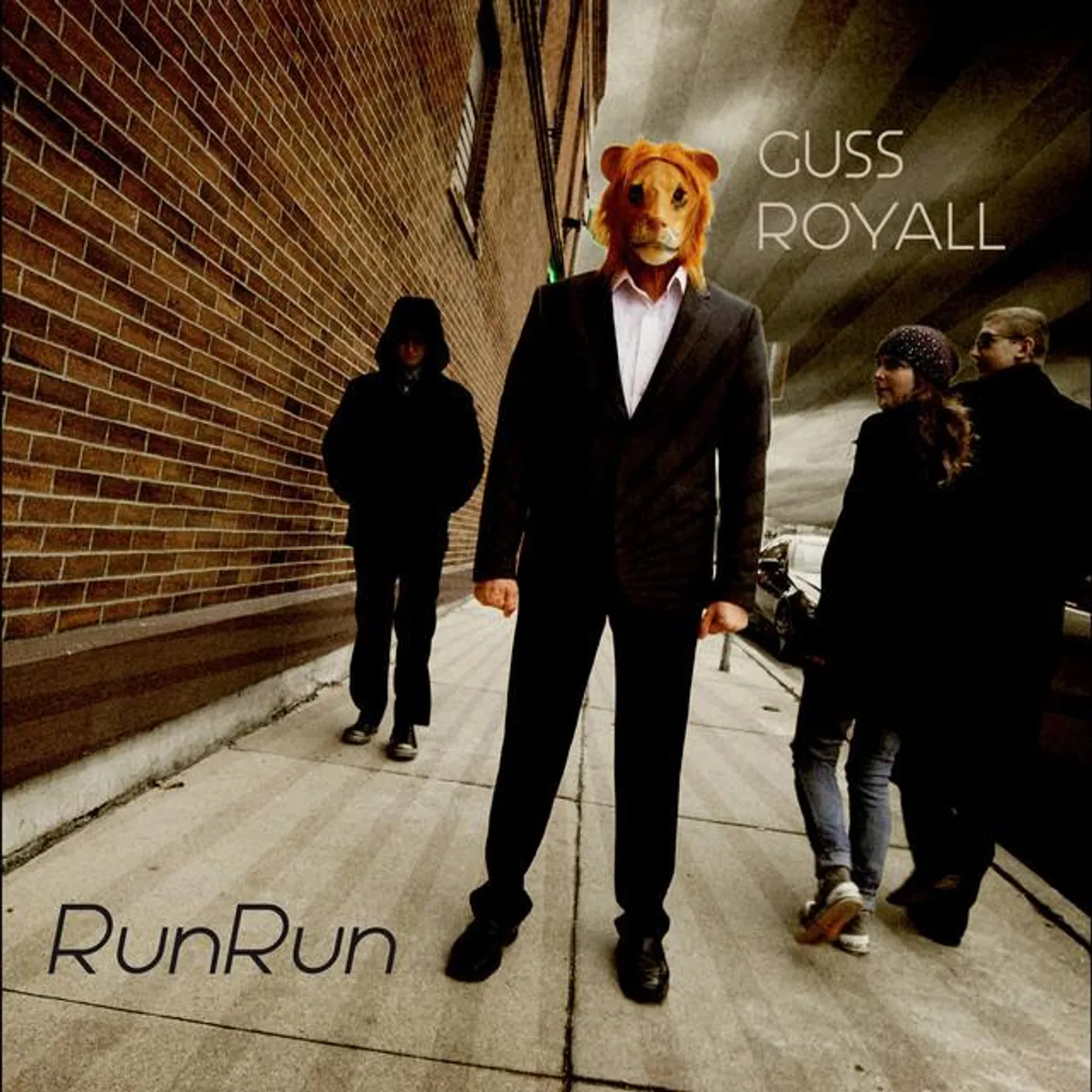 Guss Royall