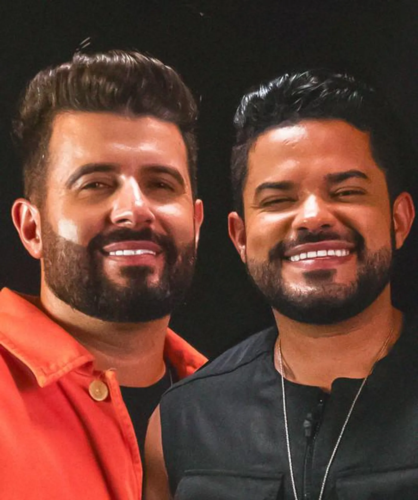 Douglas & Vinicius
