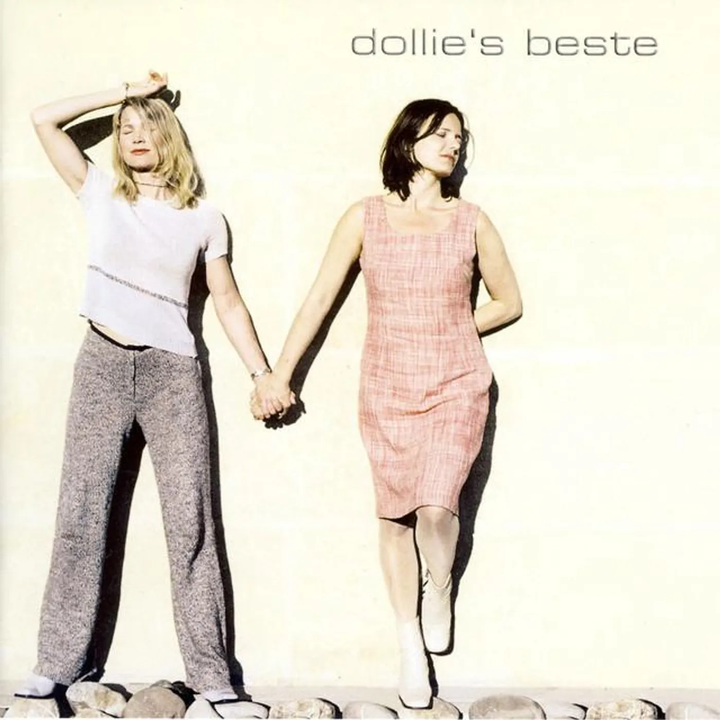 Dollie De Luxe
