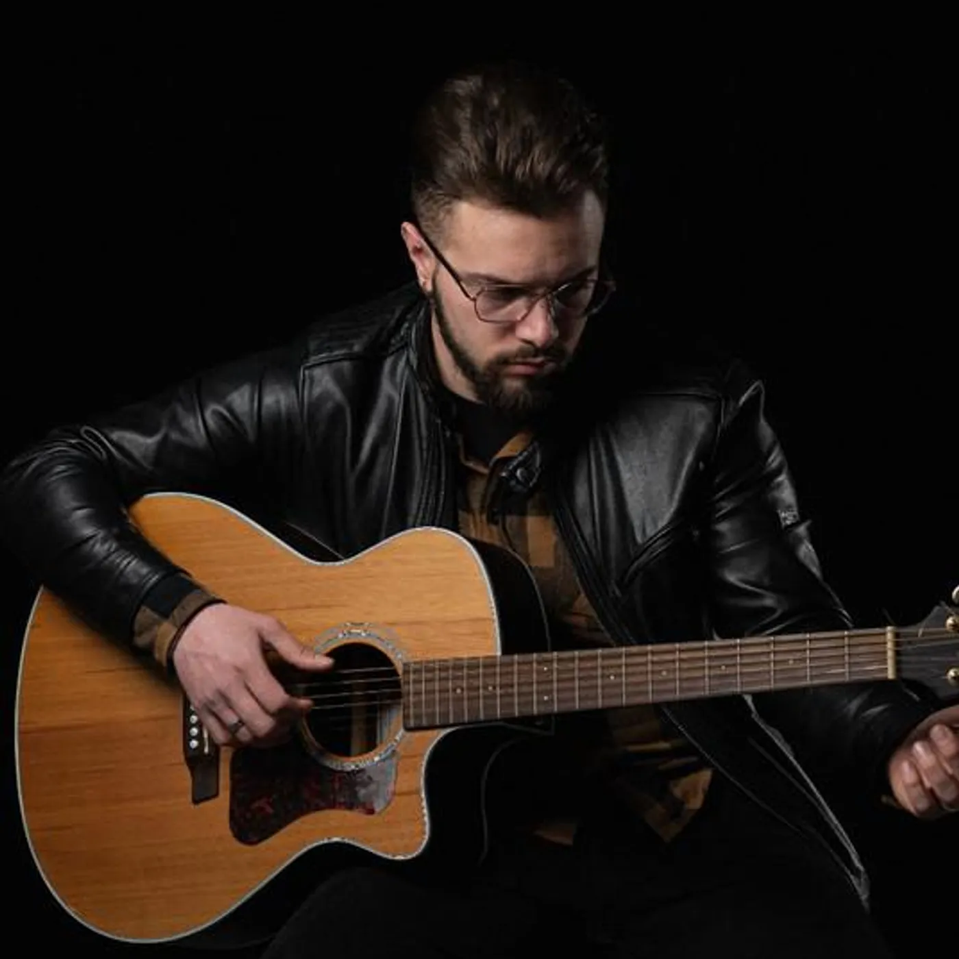 Davis Muccari