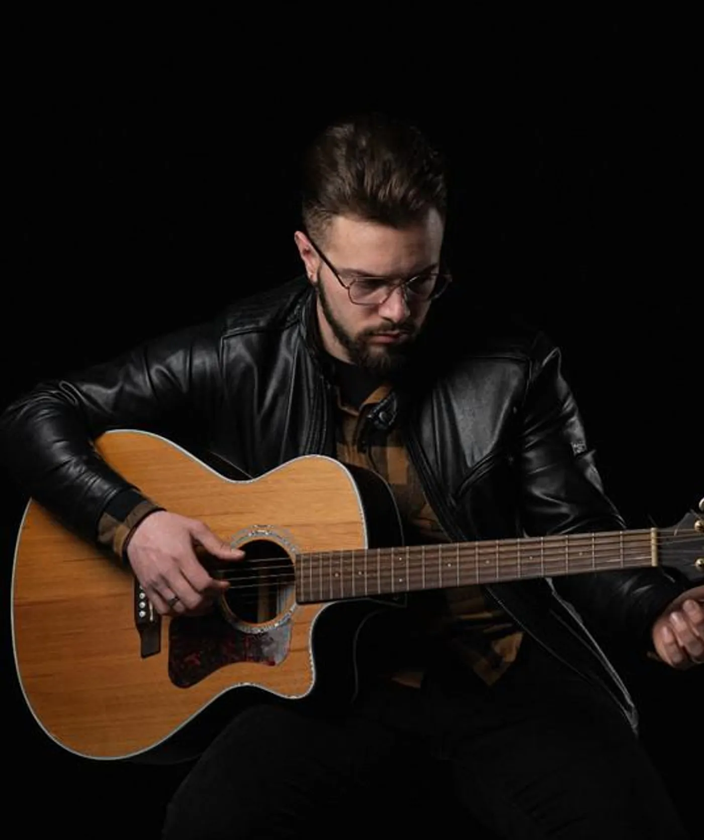 Davis Muccari