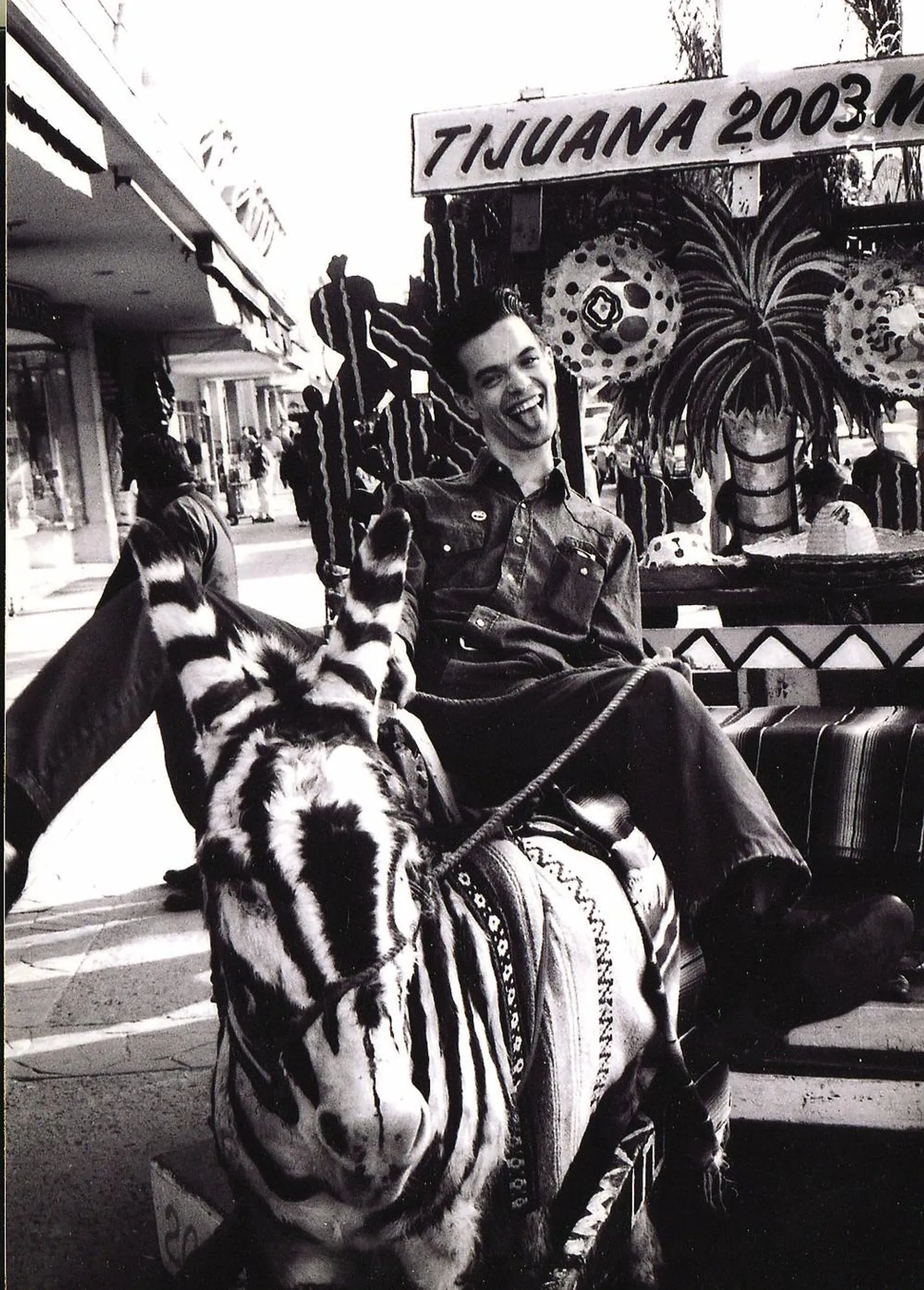 Dan Sartain
