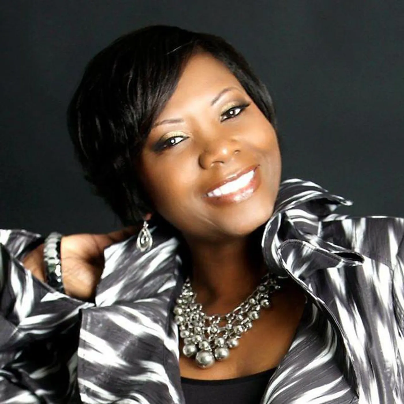 Dana Mackey Brand Page