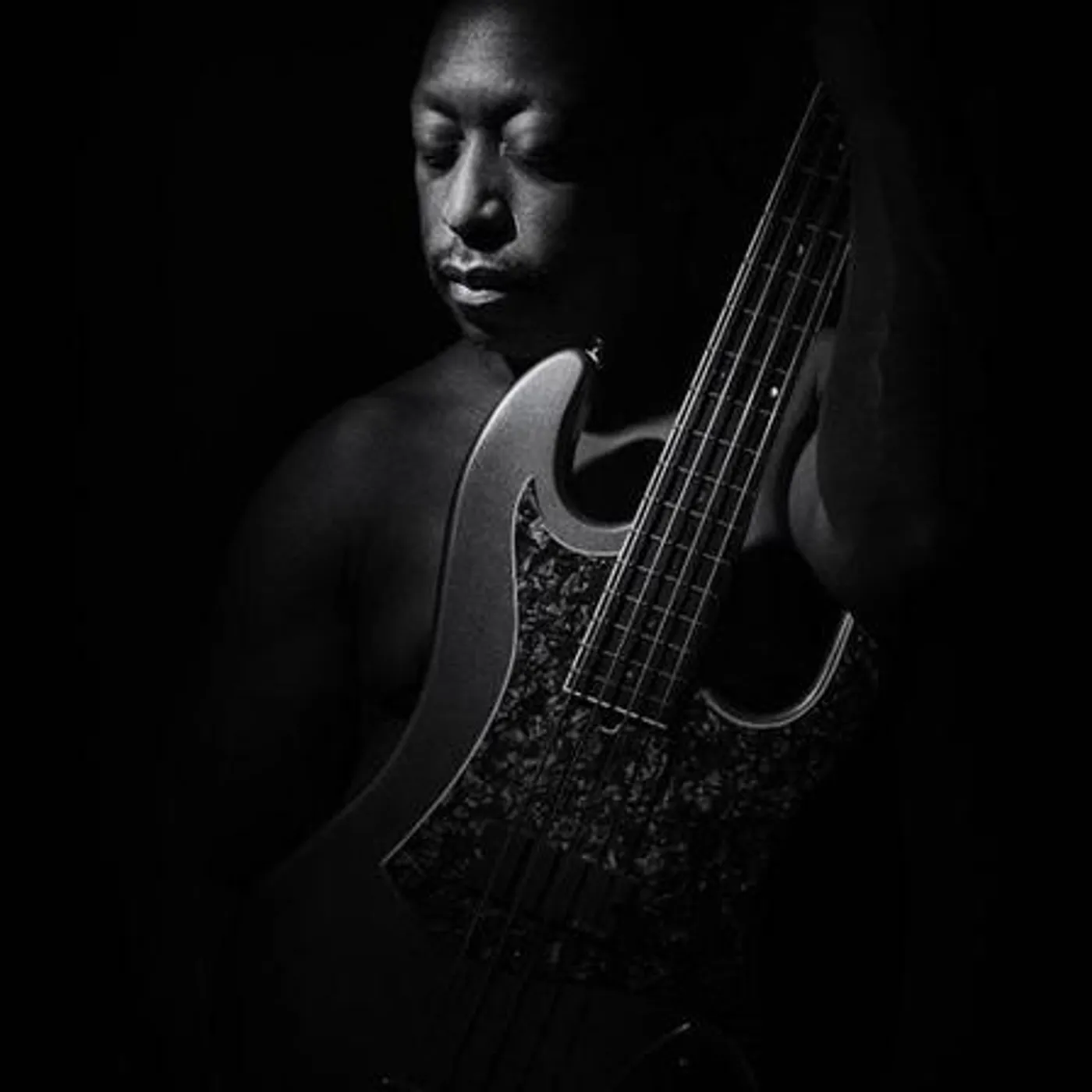 Darryl Jones Brand Page