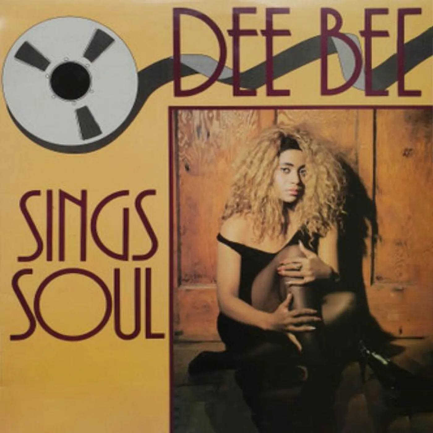 Dee Bee
