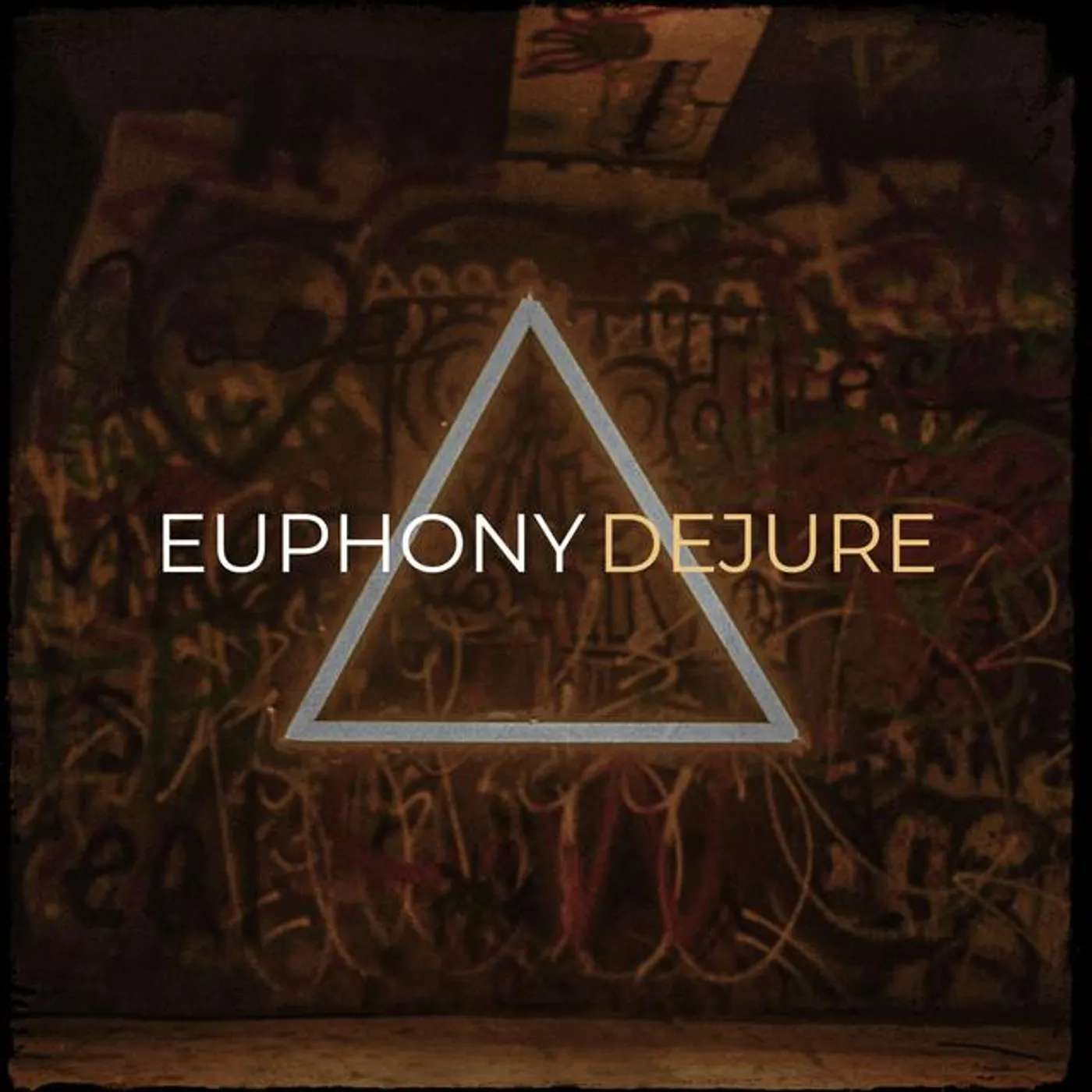Dejure Brand Page